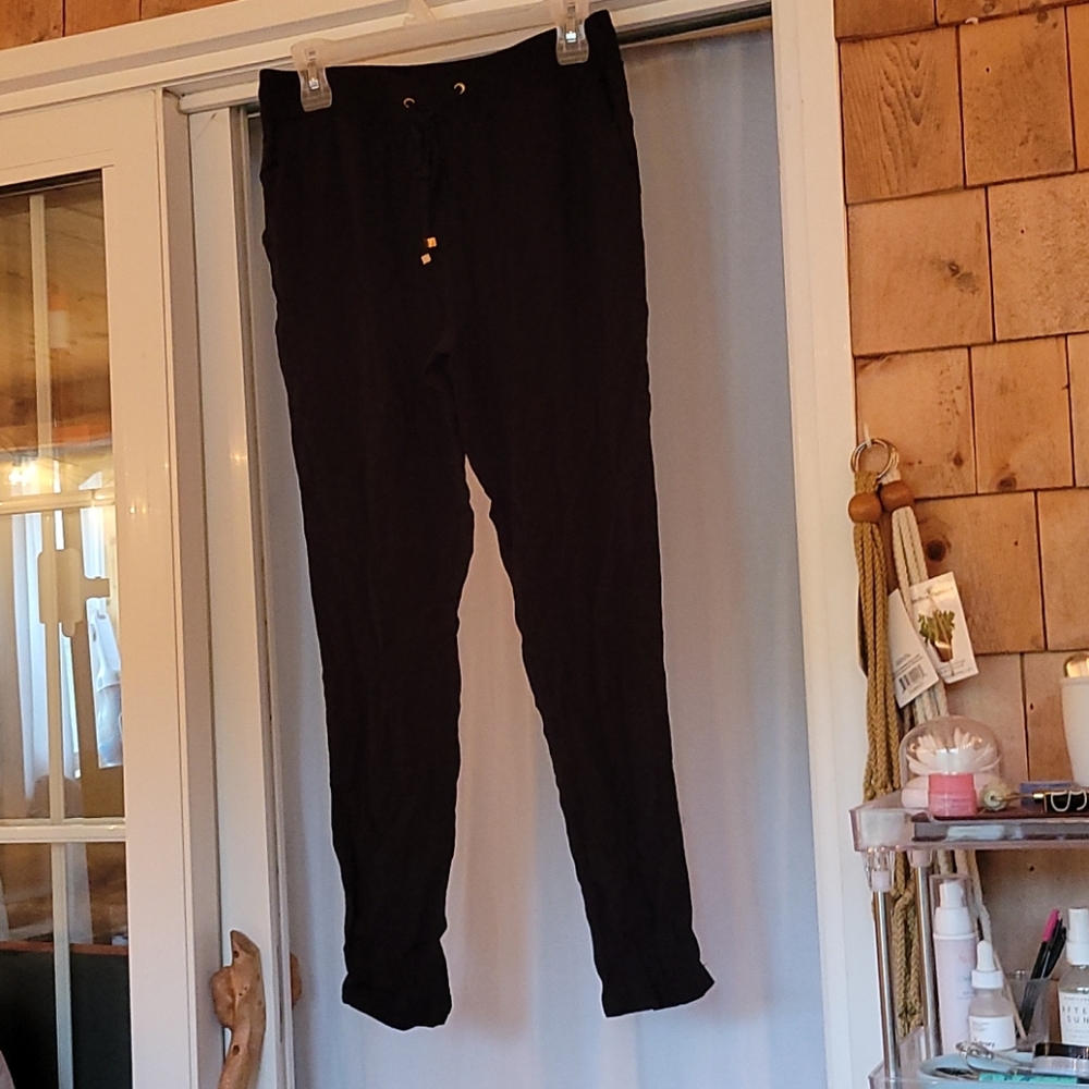 Light lounge pants, perfect for summer